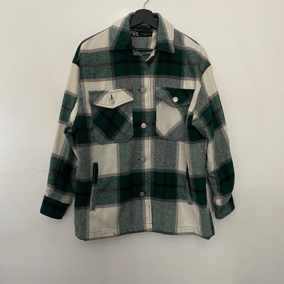 Zara Green and White Plaid Unlined Button Down Shirt Jacket Shacket - Picture 4 of 5